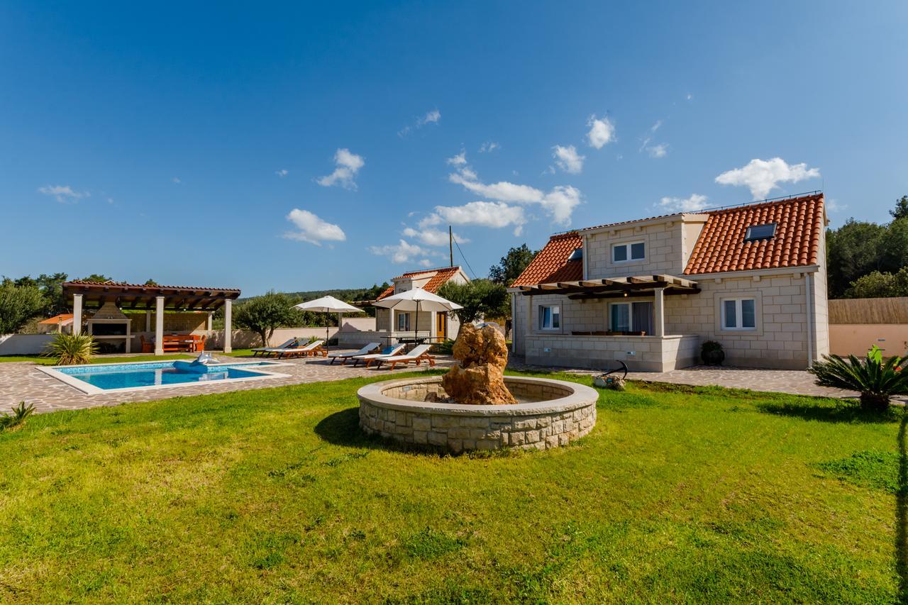 Villa Mis Supetar Εξωτερικό φωτογραφία