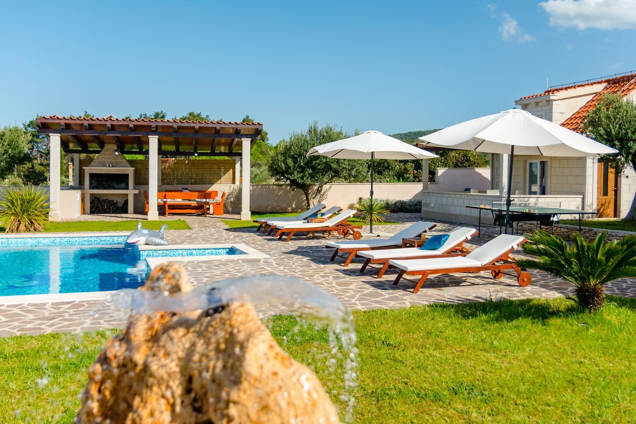 Villa Mis Supetar Εξωτερικό φωτογραφία